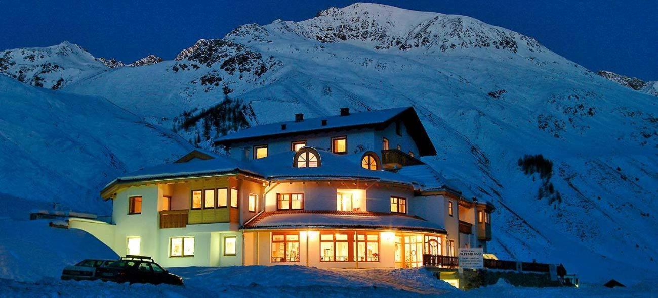 Hotel Alpenjuwel 멜라고 외부 사진