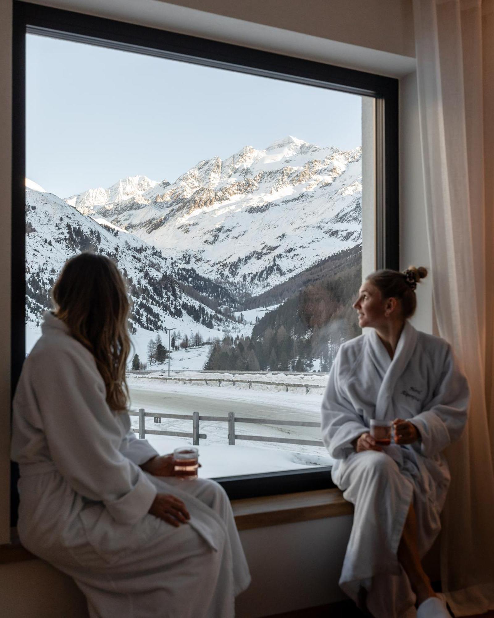 Hotel Alpenjuwel 멜라고 외부 사진